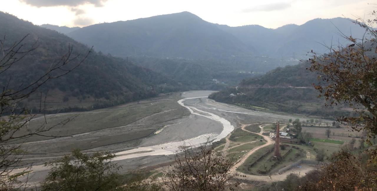 Nakshatra Resort Kunihar Extérieur photo