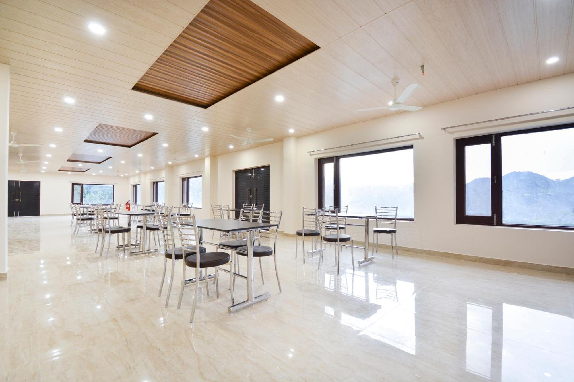 Nakshatra Resort Kunihar Extérieur photo