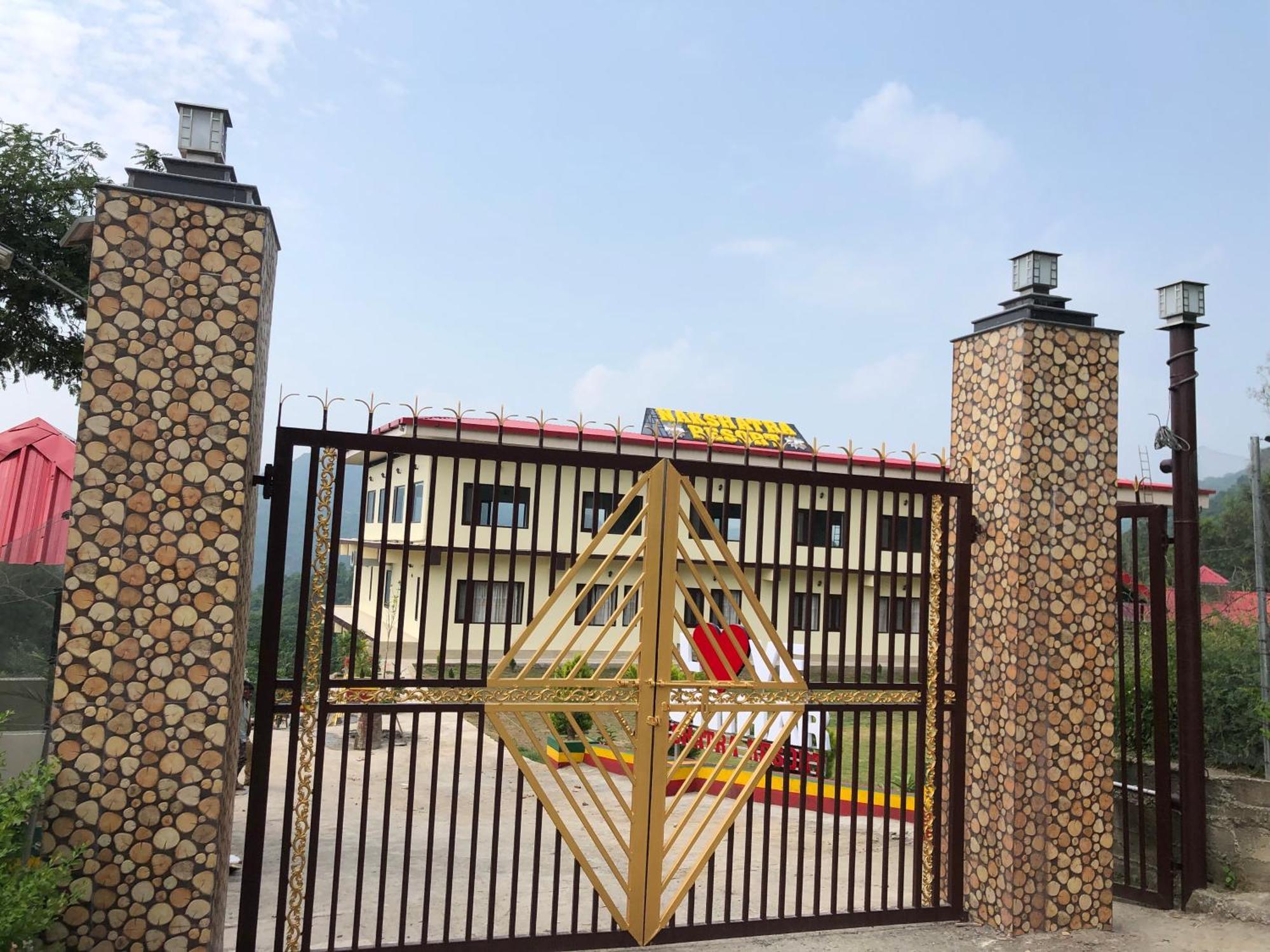 Nakshatra Resort Kunihar Extérieur photo